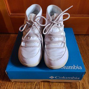Columbia Women's Snow boots size 6